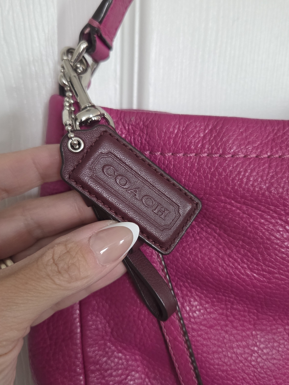 Coach Fuchsia Pebbled Leather Shoulder Bag - Picture 3 of 6